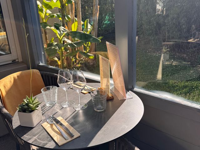 Le Seize IMG_2689.jpeg